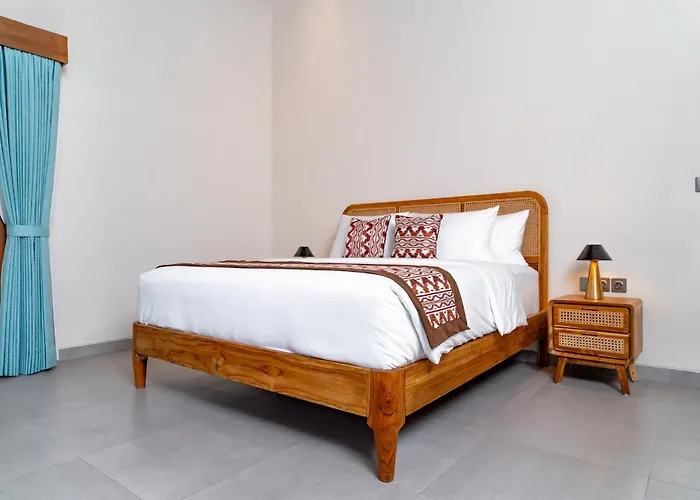 Watu Villa *